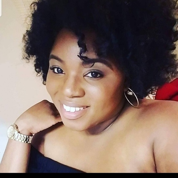 Meet your Posher, Vicky - Picture 7 of 8